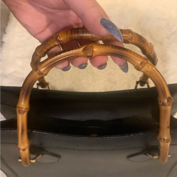 SOLD Gucci Vintage Princess Diana Bag Bamboo Handle Tote Black Leather - Picture 8 of 17